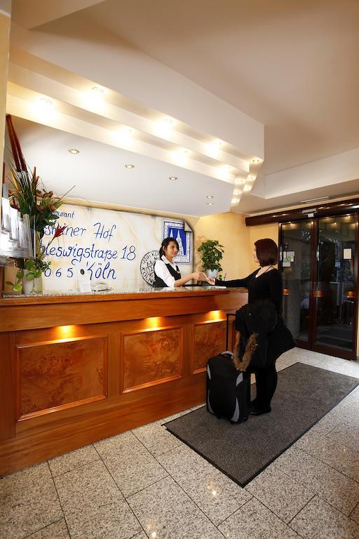 Warsteinerhof By Centro Comfort Koln Bagian luar foto