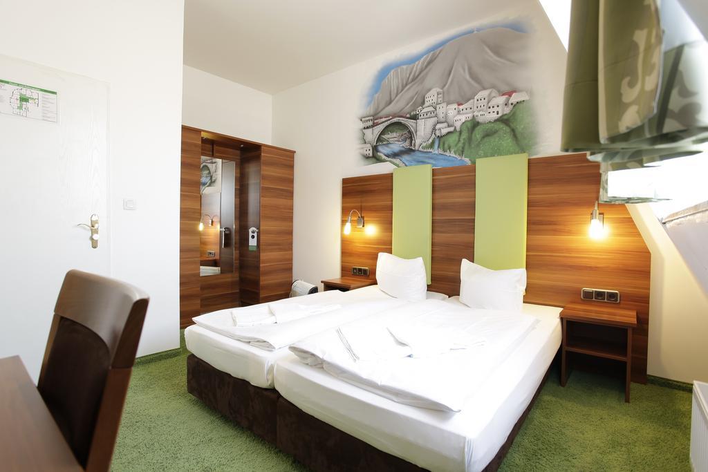 Warsteinerhof By Centro Comfort Koln Bagian luar foto
